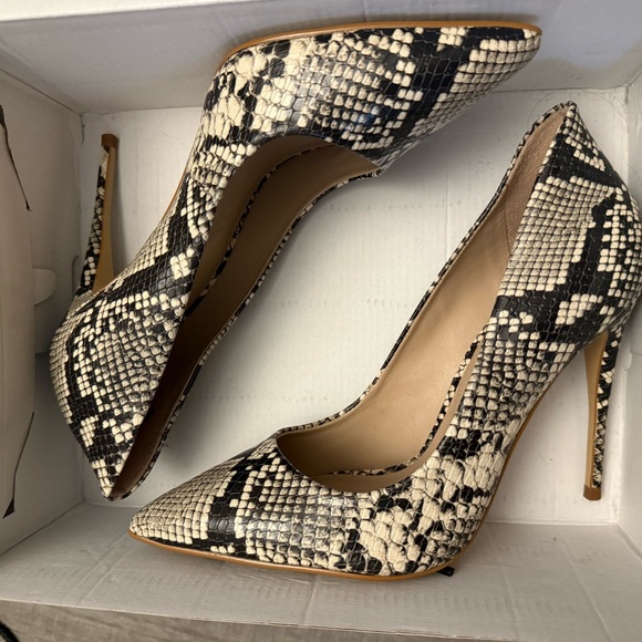 Aldo- Snakeskin Pattern Stiletto Heels - Picture 1 of 1